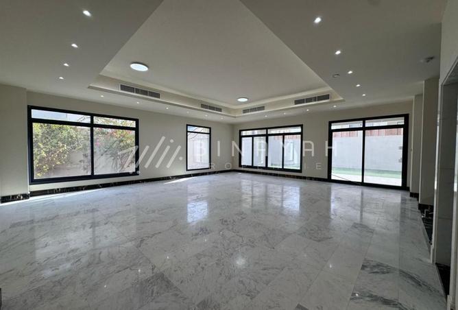127008824 - Property Image 2