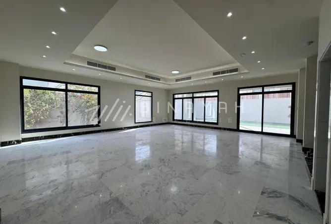 127008824 - Property Image 2