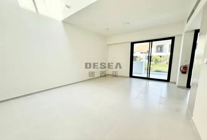 136080361 - Property Image 2