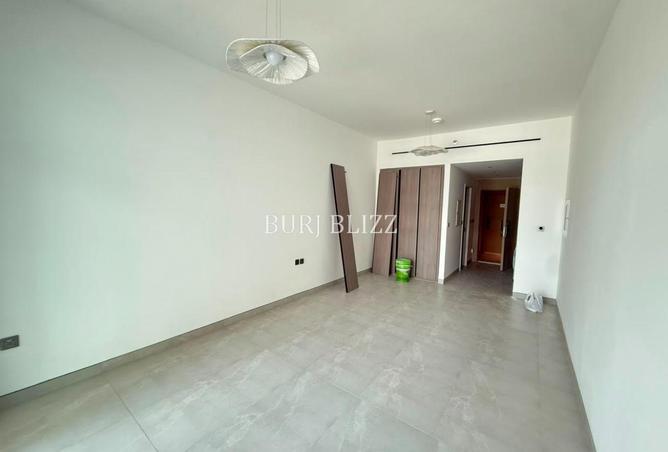 127005913 - Property Image 2