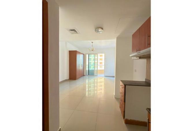 100847003 - Property Image 3