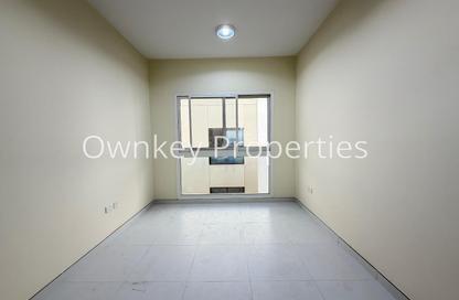 Apartment - Studio - 1 Bathroom for rent in Al Karama Sqaure - Al Karama - Dubai