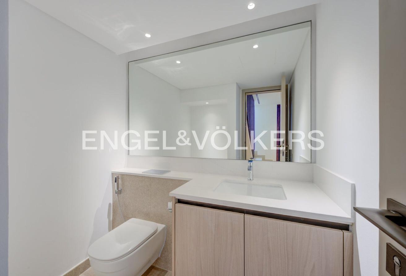 Green Community | Best Price | Close to Pool photo 15