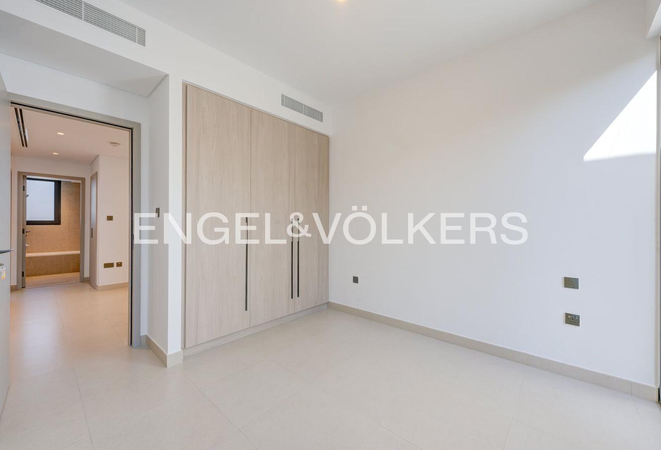 Green Community | Best Price | Close to Pool photo 8