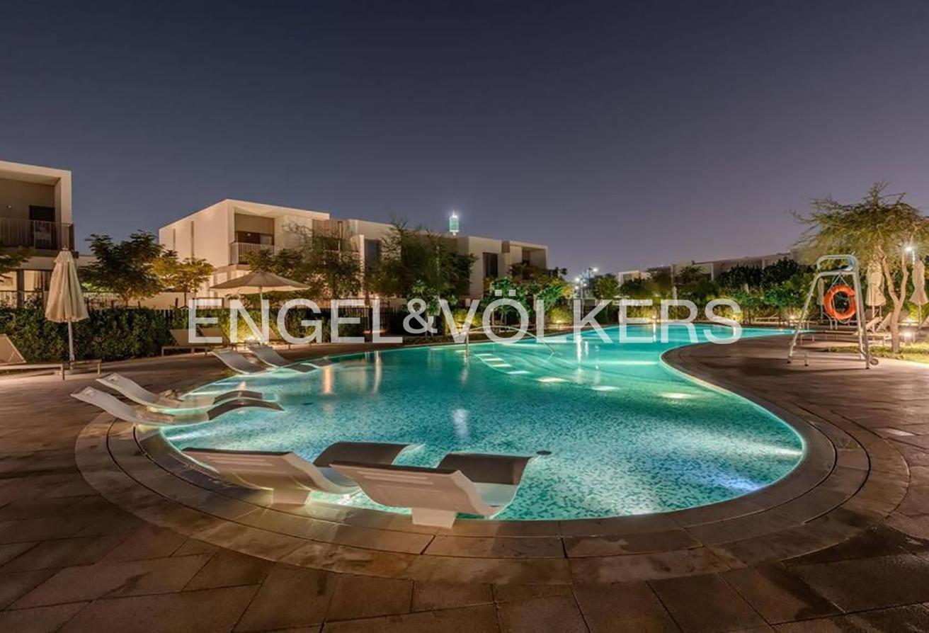 Green Community | Best Price | Close to Pool photo 23