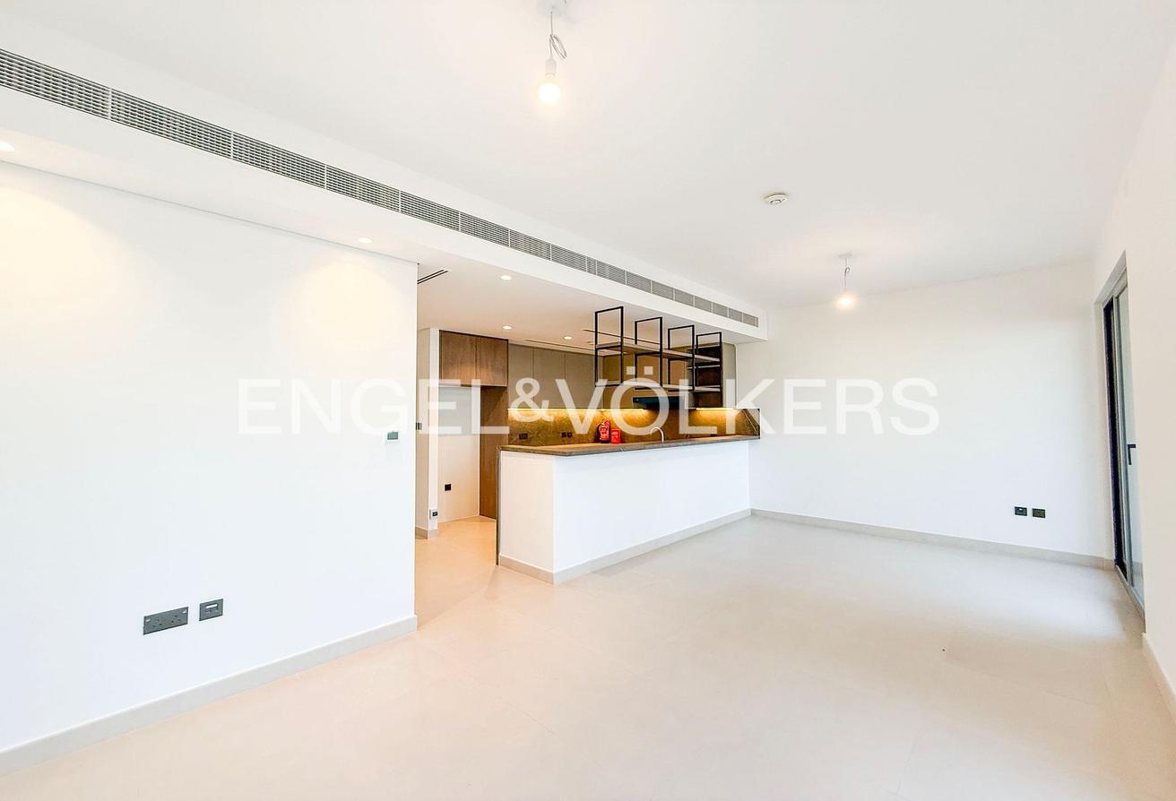 Green Community | Best Price | Close to Pool photo 4