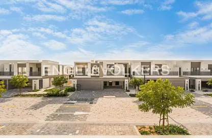 Townhouse - 3 Bedrooms - 4 Bathrooms for rent in Aura Gardens - Tilal Al Ghaf - Dubai
