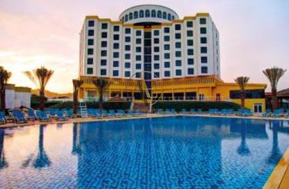 Apartment - 2 Bedrooms - 3 Bathrooms for sale in Khor Fakkan - Sharjah