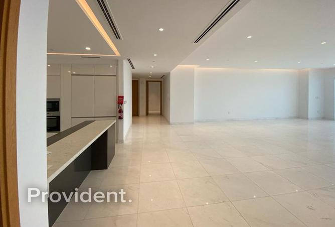 76984395 - Property Image 2