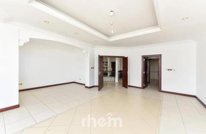 Villa - 4 Bedrooms - 4 Bathrooms for sale in Garden Homes Frond A - Garden Homes - Palm Jumeirah - Dubai