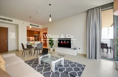 Apartment - 2 Bedrooms - 2 Bathrooms for rent in 5242 - Dubai Marina - Dubai