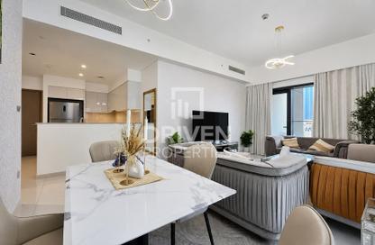 Apartment - 2 Bedrooms - 2 Bathrooms for rent in Burj Royale - Downtown Dubai - Dubai