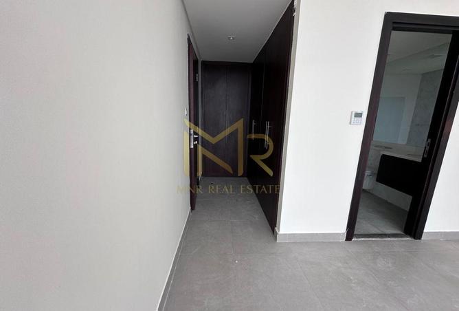 70279391 - صورة العقار 3