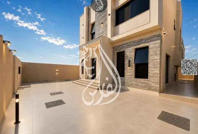 154170472 - Property Image 2