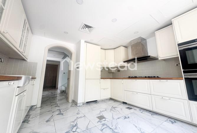 135627276 - Property Image 3