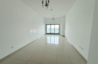 Apartment - Studio - 1 for rent in Bermuda Views - Dubai Sports City - Dubai