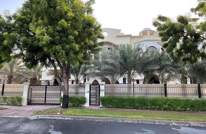 Villa - 7+ Bedrooms - 6 Bathrooms for rent in Sector E - Emirates Hills - Dubai