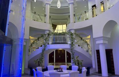 Villa - 7+ Bedrooms - 6 Bathrooms for rent in Sector E - Emirates Hills - Dubai