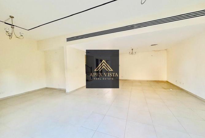 142850243 - Property Image 3