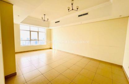 Apartment - 3 - 4 for rent in Al Mamzar Tower - Al Mamzar - Sharjah - Sharjah