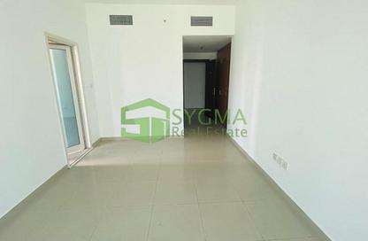 Apartment - 3 Bedrooms - 4 Bathrooms for rent in Lake Point Tower - JLT Cluster N - Jumeirah Lake Towers - Dubai
