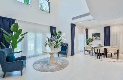 Villa - 4 Bedrooms - 5 Bathrooms for rent in Canal Cove Frond A - Canal Cove Villas - Palm Jumeirah - Dubai