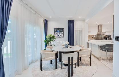 Villa - 4 Bedrooms - 5 Bathrooms for rent in Canal Cove Frond A - Canal Cove Villas - Palm Jumeirah - Dubai