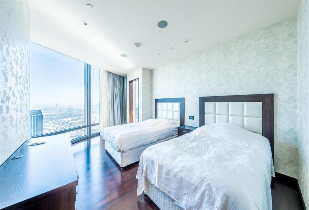 Exclusive | Renovated | Furnished photo 19