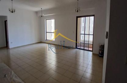 Apartment - 4 Bedrooms - 5 Bathrooms for rent in Rimal 5 - Rimal - Jumeirah Beach Residence - Dubai