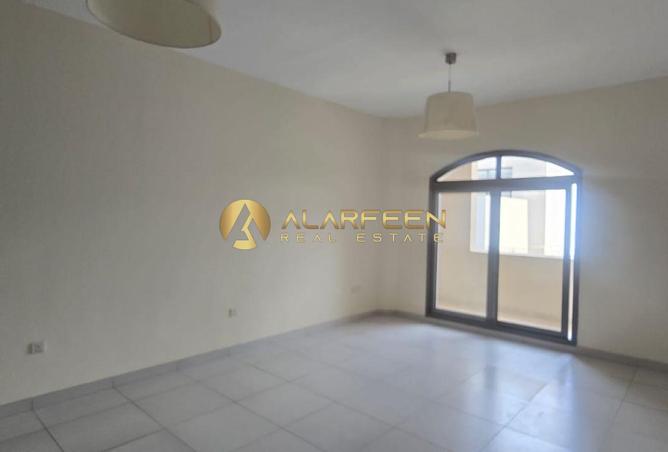 136541975 - Property Main Image