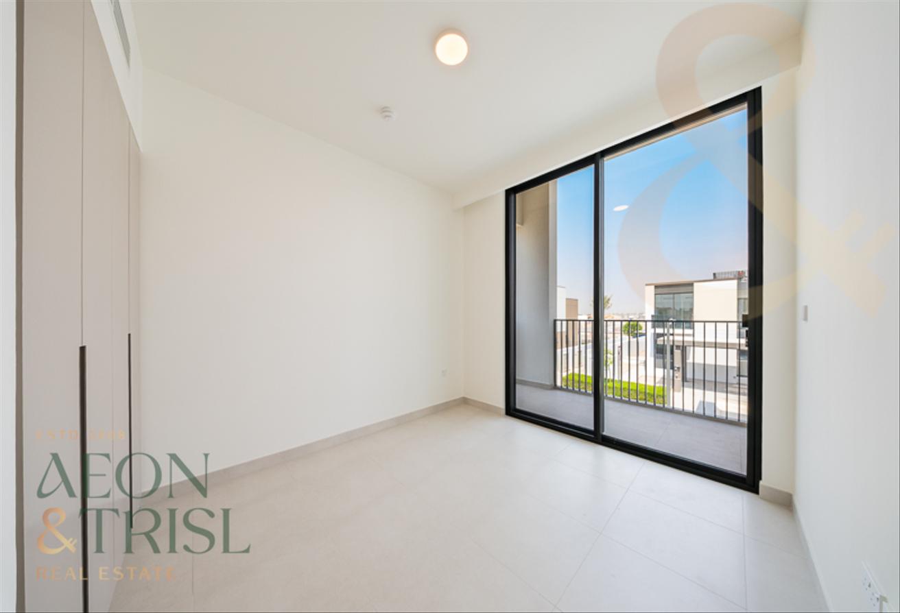 EXCLUSIVE RAYA VILLA FOR RENT | LARGE PLOT/VACANT photo 5