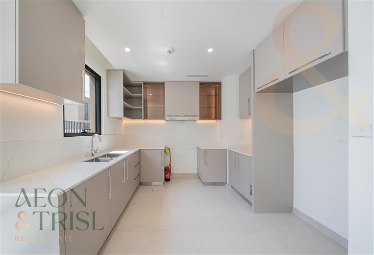 EXCLUSIVE RAYA VILLA FOR RENT | LARGE PLOT/VACANT photo 6