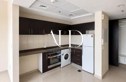 Apartment - Studio - 1 Bathroom for rent in Bay Central Tower Central - Bay Central - Dubai Marina - Dubai