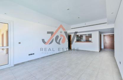 Apartment - 3 Bedrooms - 5 Bathrooms for rent in Marina Residences 4 - Marina Residences - Palm Jumeirah - Dubai Apartment - 3 Bedrooms - 5 Bathrooms for rent in Marina Residences 4 - Marina Residences - Palm Jumeirah - Dubai