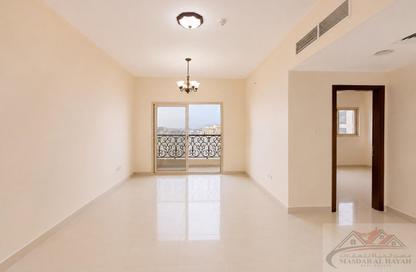 Apartment - 1 Bedroom - 2 Bathrooms for rent in Muwaileh 29 Building - Muwaileh - Sharjah