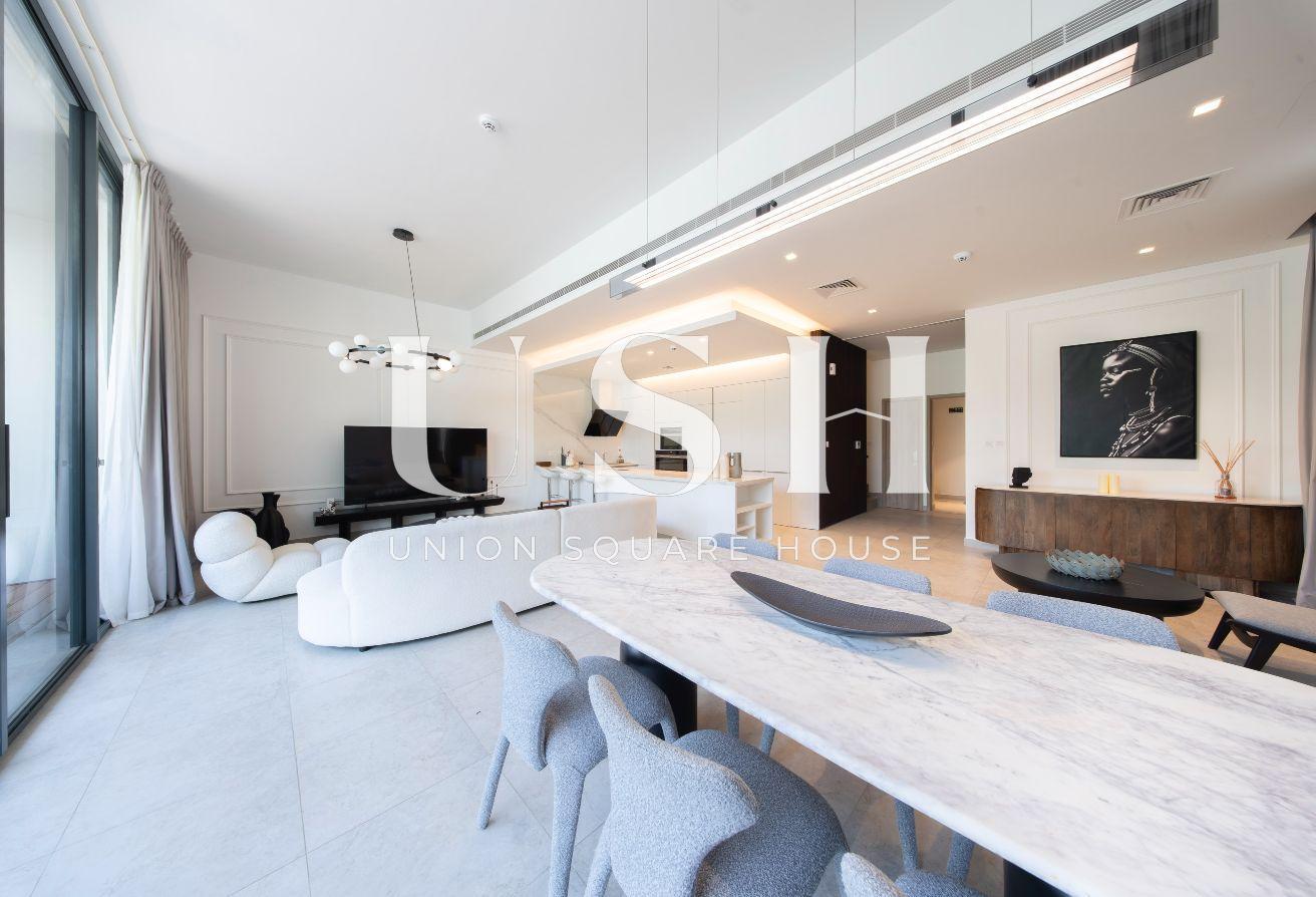 Fully Furnished | Private Backyard | Luxury Villa photo 8