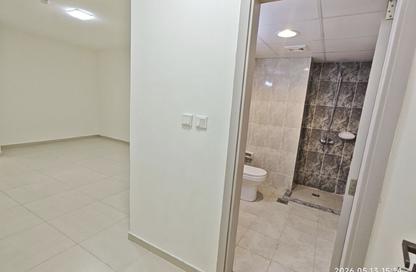 Apartment - 3 - 3 for rent in Al Majaz Pearl - Al Majaz 2 - Al Majaz - Sharjah