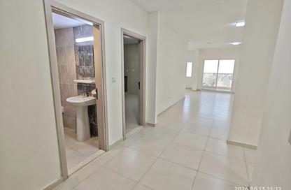 Apartment - 3 - 3 for rent in Al Majaz Pearl - Al Majaz 2 - Al Majaz - Sharjah Apartment - 3 - 3 for rent in Al Majaz Pearl - Al Majaz 2 - Al Majaz - Sharjah