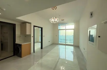 شقة - غرفة نوم - 1 حمام للايجار في سكايز من دانوب - ارجان - دبي