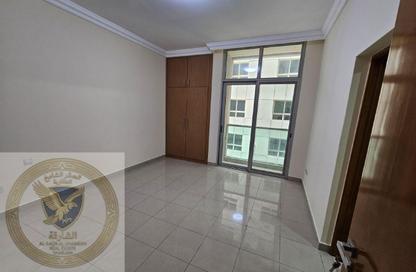 Apartment - 4 Bedrooms - 6 Bathrooms for rent in Al Majaz 3 - Al Majaz - Sharjah Apartment - 4 Bedrooms - 6 Bathrooms for rent in Al Majaz 3 - Al Majaz - Sharjah