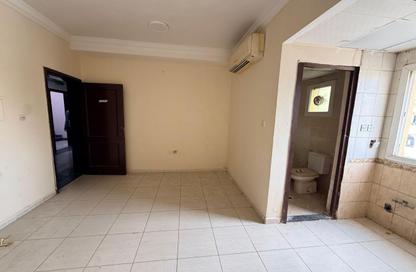 Apartment - Studio - 1 Bathroom for rent in Al Musalla - Al Gharb - Sharjah