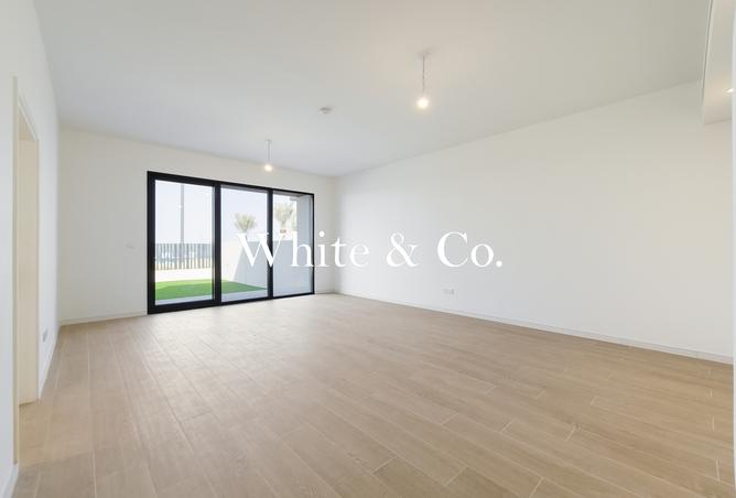 3-bed townhouse in Jebel Ali Village Townhouses — photo 3