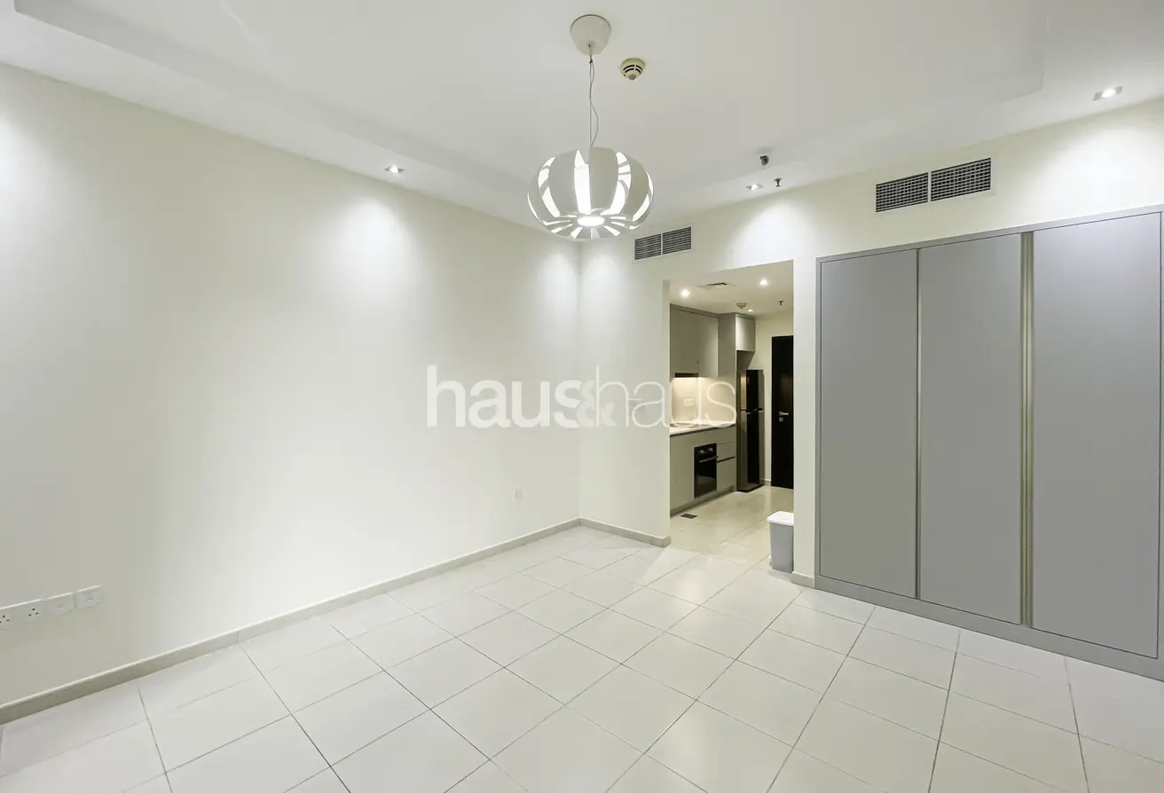 166062390 - Property Main Image