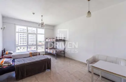 Apartment - 1 Bedroom - 1 Bathroom for sale in Sevanam Crown - Dubai Silicon Oasis - Dubai