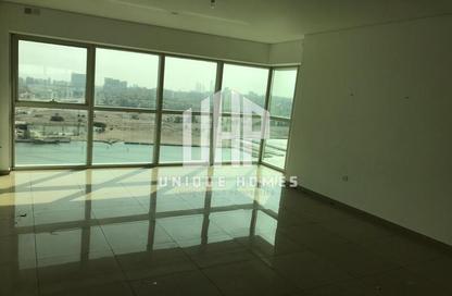 Apartment - 2 Bedrooms - 3 Bathrooms for rent in RAK Tower - Marina Square - Al Reem Island - Abu Dhabi