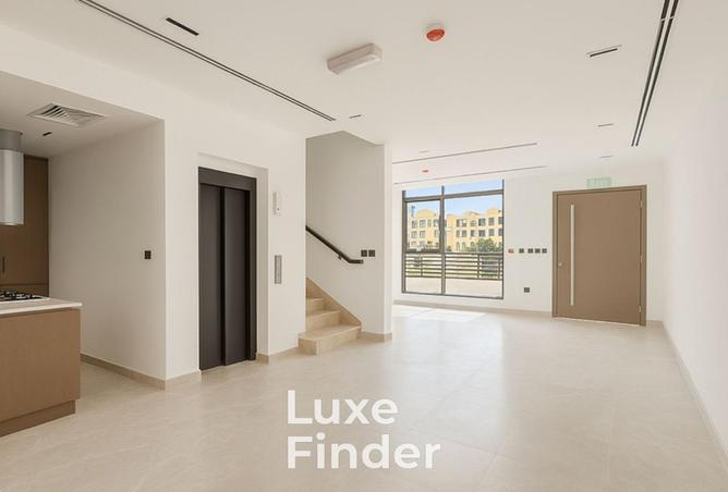 54932332 - Property Image 2