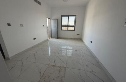 Apartment - 1 Bedroom - 2 Bathrooms for rent in Al Jurf 3 - Al Jurf - Ajman Downtown - Ajman
