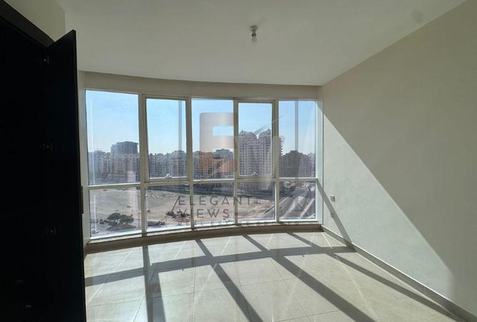 54402241 - Property Main Image