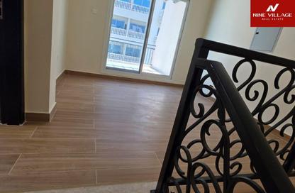 Villa - 3 Bedrooms - 5 Bathrooms for rent in La Residencia Del Sol - District 10 - Jumeirah Village Circle - Dubai