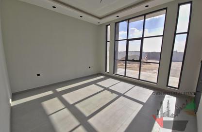 Villa - 5 Bedrooms - 7+ Bathrooms for rent in Al Aweer 1 - Al Aweer - Dubai Villa - 5 Bedrooms - 7+ Bathrooms for rent in Al Aweer 1 - Al Aweer - Dubai